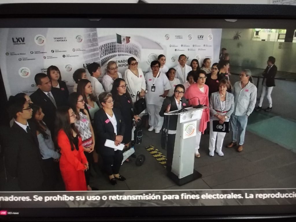 Rueda de prensa en el Patio del Federalismo del Senado de la República